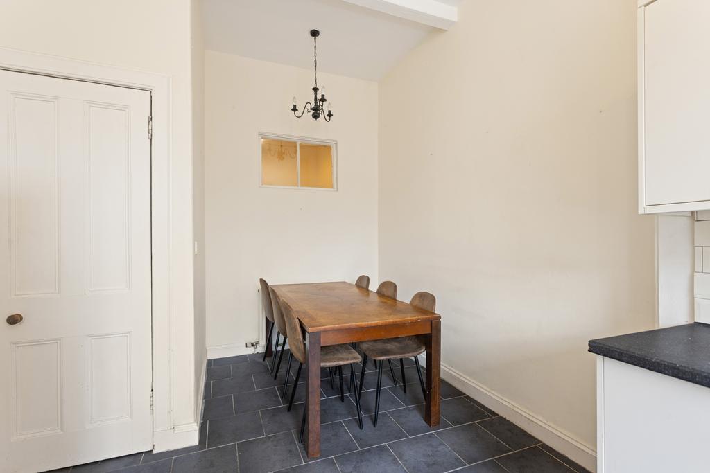Kitchen / Dining Room of 40 (Flat 7) Warrender...
