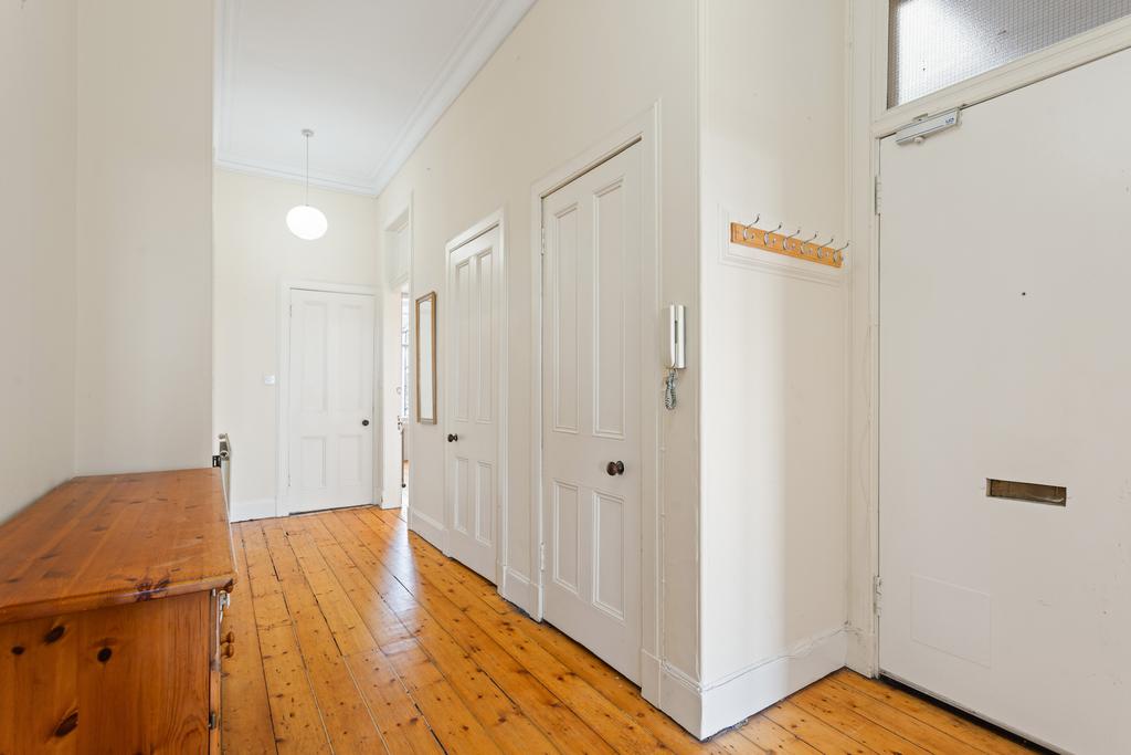Reception Hall of 40 (Flat 7) Warrender Park...