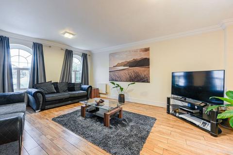 3 bedroom terraced house for sale, Whitstone Lane, Beckenham, BR3