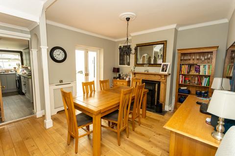 4 bedroom terraced house for sale, Holden Park Road, Tunbridge Wells, TN4