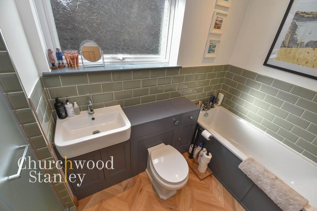 Ground floor bathroom