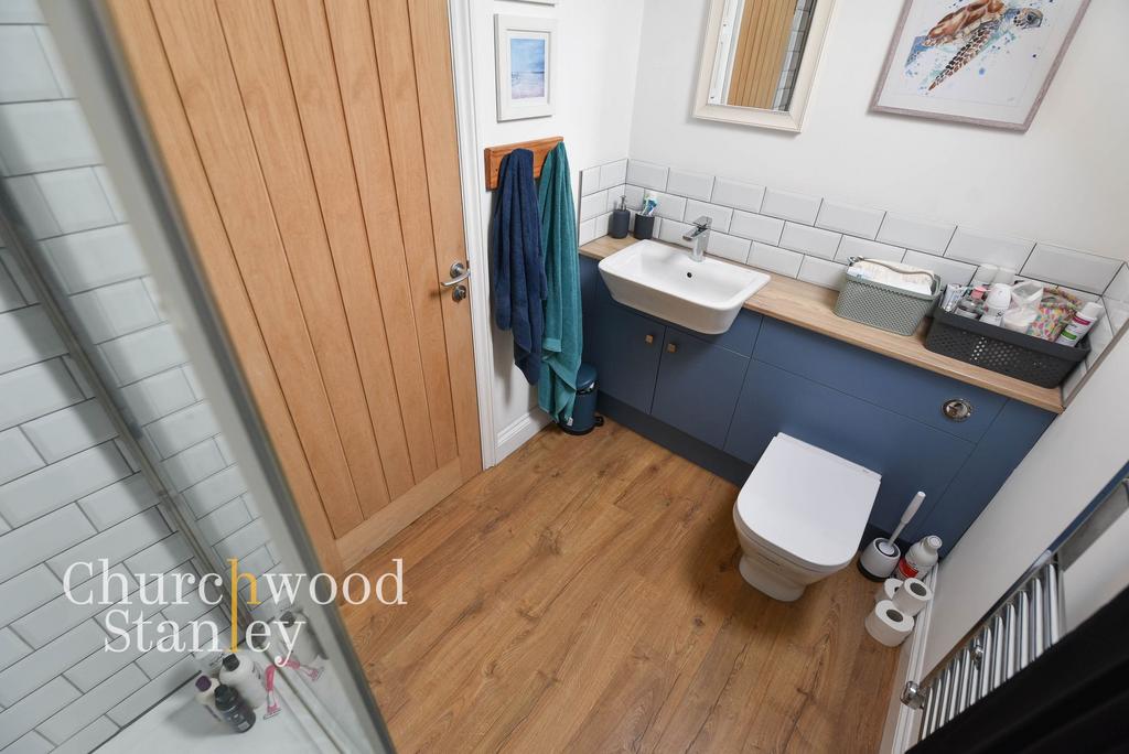 Ensuite shower room
