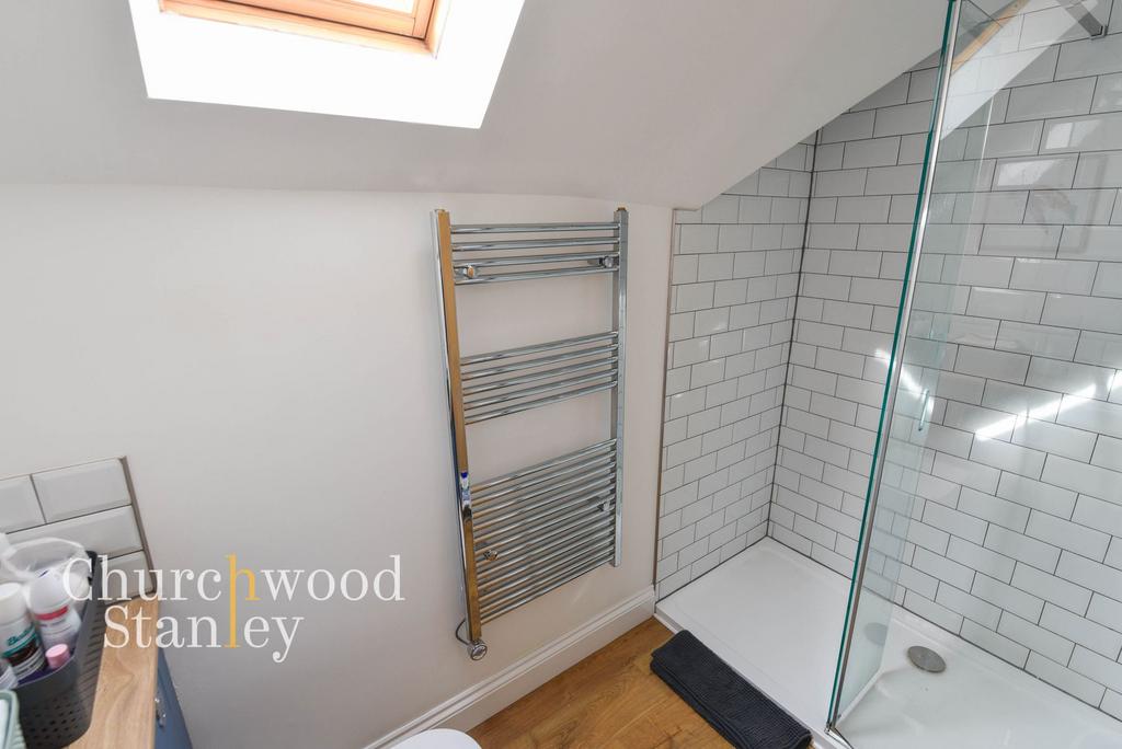 Ensuite shower room