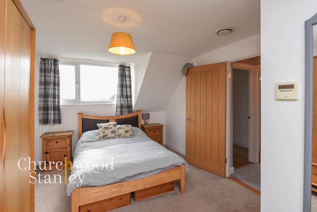 Second bedroom