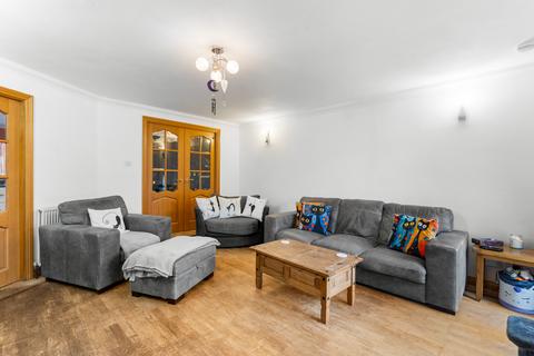 undefined, 8C, McLean Street, Dundee, DD3 9QJ
