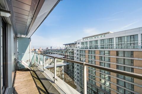 Studio to rent, Lanson Building, 348 Queenstown Road, London, SW11