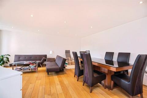 2 bedroom flat for sale, Royal Quarter, Seven Kings Way, Kingston upon Thames, KT2