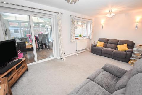 3 bedroom terraced house for sale, Manor Road, South Woodham Ferrers, Chelmsford
