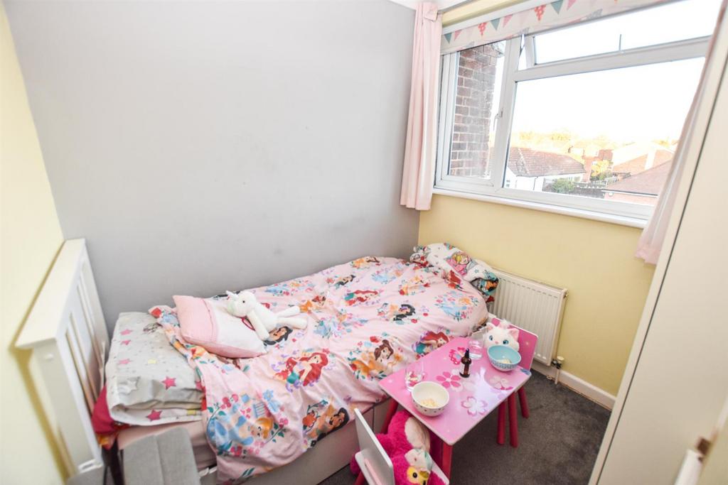 Bed 3 1.jpg