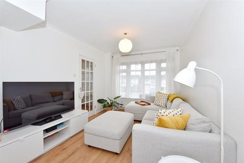 3 bedroom terraced house for sale, Langley Way, Marlow, Buckinghamshire, SL7