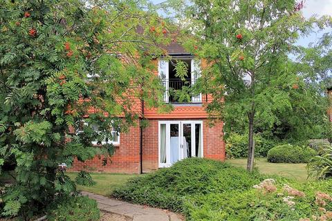 undefined, Pangbourne Place, Pangbourne RG8