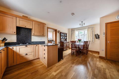3 bedroom detached house for sale, Hunt Road, Tonbridge, TN10
