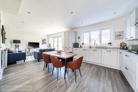 4 bedroom detached house for sale, Dunning Drive, Royton, Oldham, Greater Manchester, OL2
