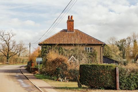 3 bedroom detached house for sale, Thetford