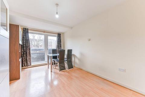 1 bedroom flat to rent, London Road, Thornton Heath, CR7