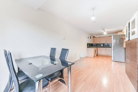 1 bedroom flat to rent, London Road, Thornton Heath, CR7
