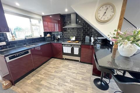 undefined, Brampton Avenue, Ross-On-Wye HR9