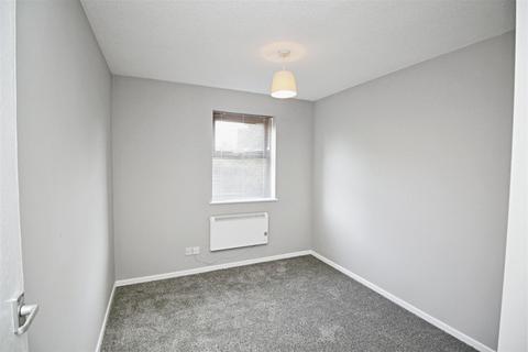 2 bedroom flat to rent, Victoria Road, Hitchin SG5