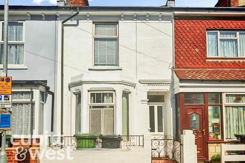 3 bedroom terraced house to rent, NO DEPOSIT OPTION AVAILABLE Pretoria Road Southsea PO4