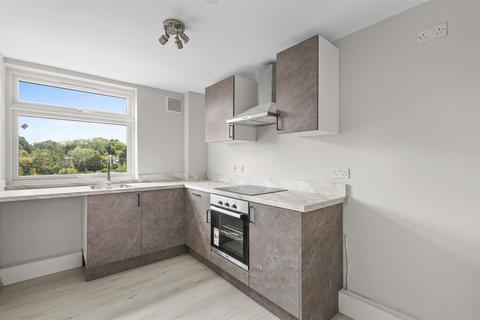 undefined, Pettifer Way, High Wycombe HP12