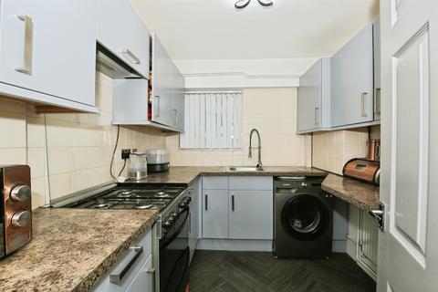3 bedroom semi-detached house for sale, Briar Way, Peterborough