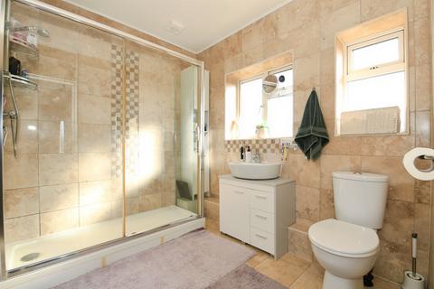 3 bedroom semi-detached house for sale, Briar Way, Peterborough
