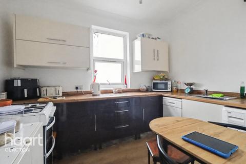 2 bedroom flat for sale, Meredith Road, Clacton-On-Sea