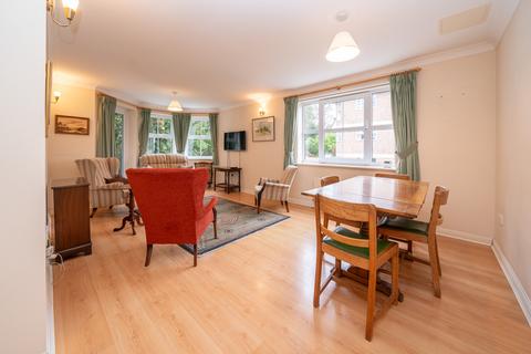 2 bedroom apartment for sale, Chesham Road, Berkhamsted HP4