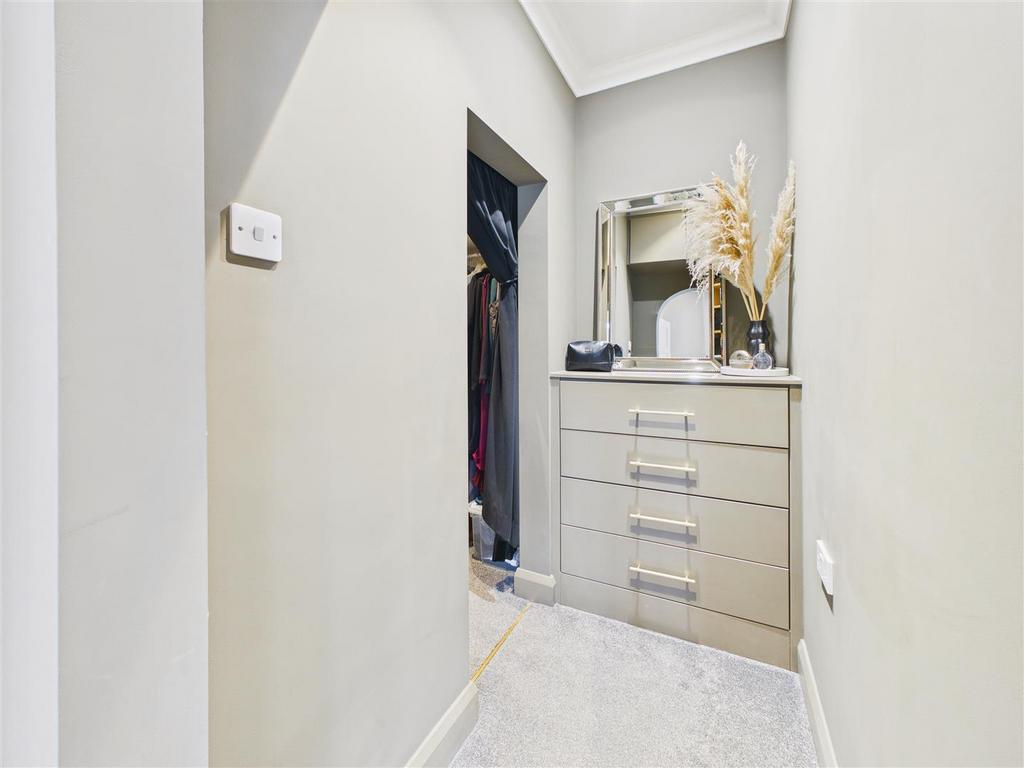 Walk in Wardrobe