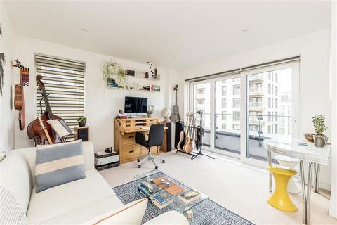 1 bedroom flat to rent, Enterprise Way, London SW18