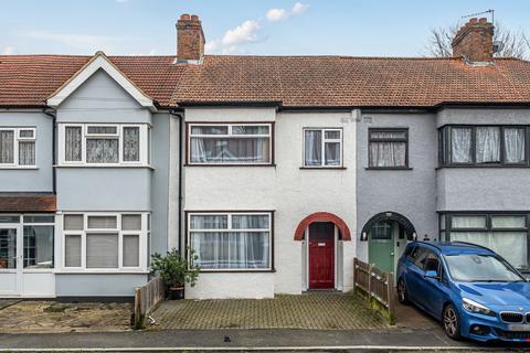 Broadway Gardens, Mitcham CR4