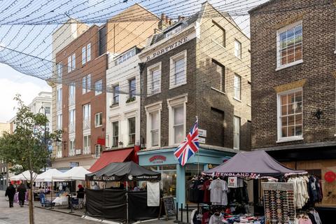 4 bedroom apartment for sale, Earlham Street, Covent Garden WC2H