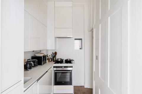 4 bedroom apartment for sale, Earlham Street, Covent Garden WC2H
