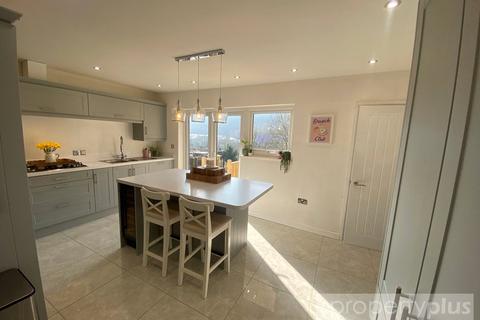 2 bedroom end of terrace house for sale, Taff Terrace, Tonypandy, Rhondda Cynon Taff, CF40