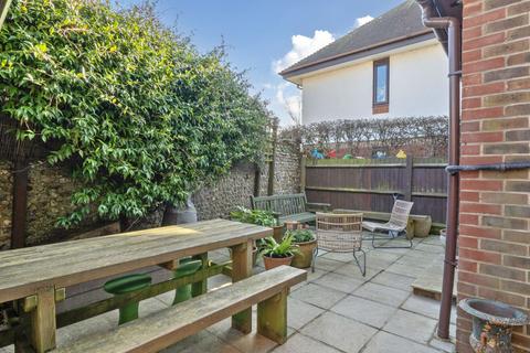 2 bedroom semi-detached house for sale, Campbell Road, Bognor Regis, PO21