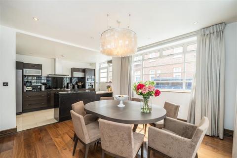 undefined, Devonshire Close, London W1G