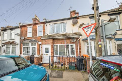 3 bedroom terraced house for sale, Grafton Road, Harwich
