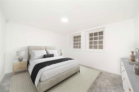 undefined, Aylward Street, London E1