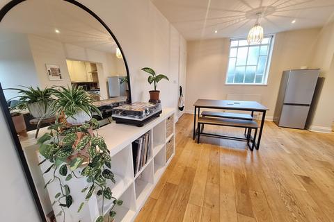 2 bedroom apartment to rent, Clarkes Lane, Beeston, NG9