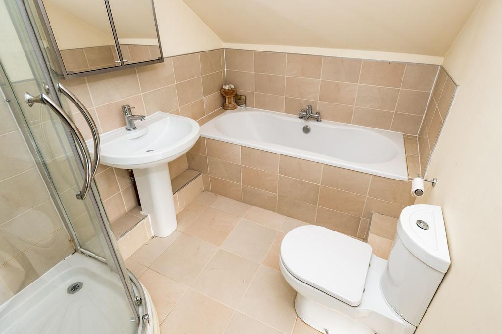 Ensuite Bathroom