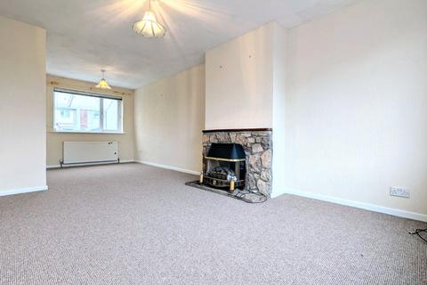 3 bedroom end of terrace house for sale, St. Briavels Drive, Bristol BS37