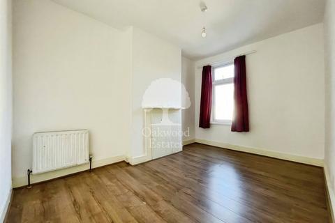 1 bedroom flat to rent, Bath Road, Slough SL1