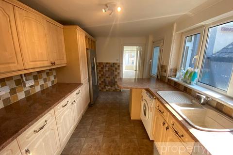 2 bedroom terraced house for sale, Oak Street, Tonypandy, Rhondda Cynon Taff, CF40