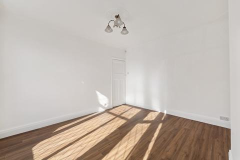 3 bedroom semi-detached house to rent, Sharples Ave, Sharples, Bolton, Lancs, BL1