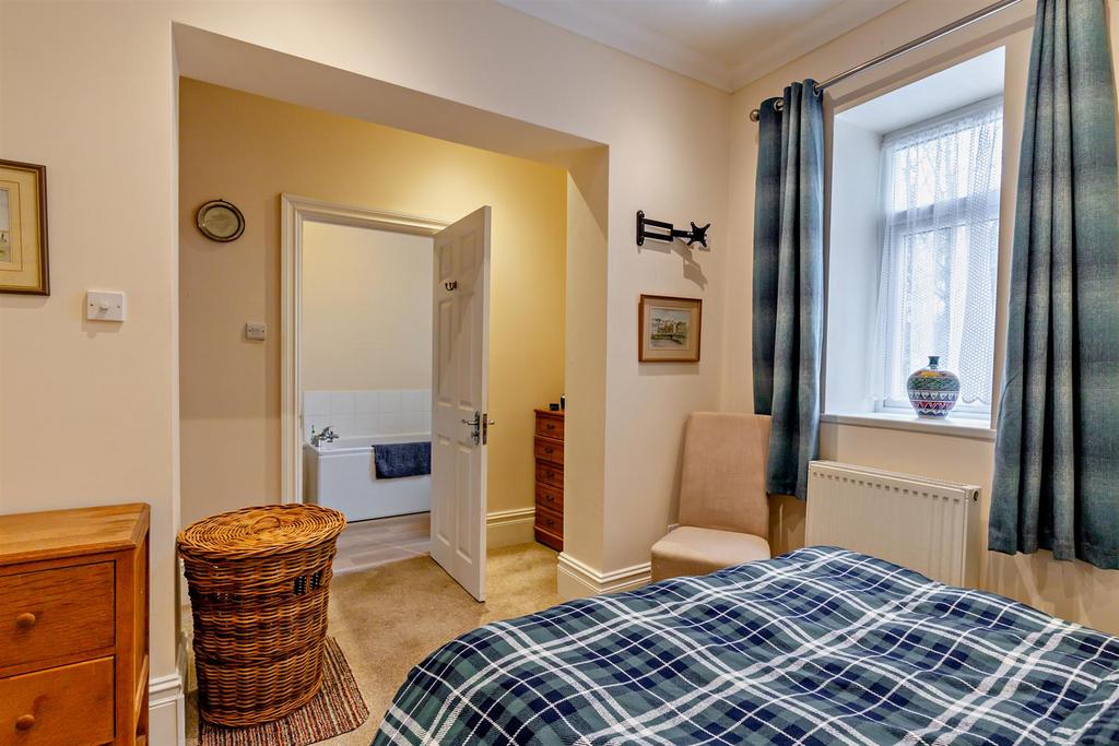 Ground floor flat bedroom