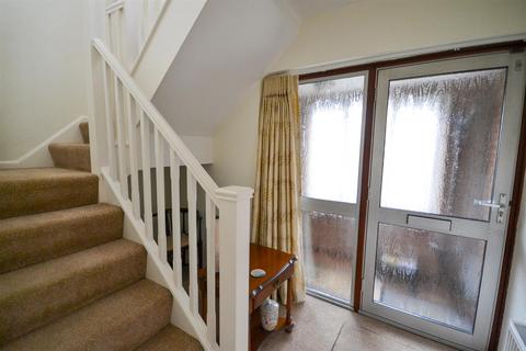 undefined, Greenaway, Rolleston, Newark