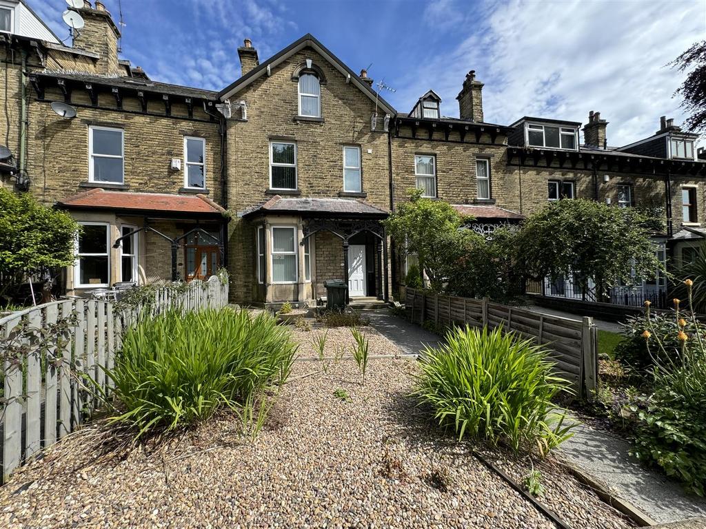 61 Kirkgate F.jpg