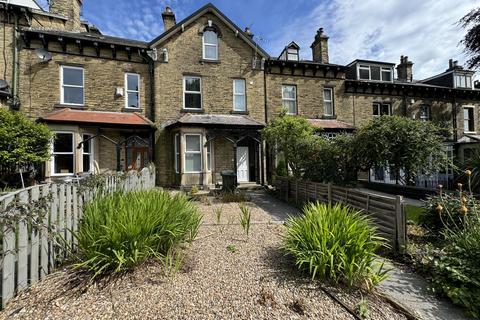 undefined, Kirkgate, Shipley