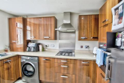 3 bedroom detached house for sale, Lotherton Drive, Spennymoor, County Durham, DL16