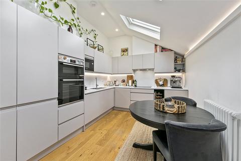 2 bedroom apartment for sale, Sandycombe Road, Kew, Surrey, TW9